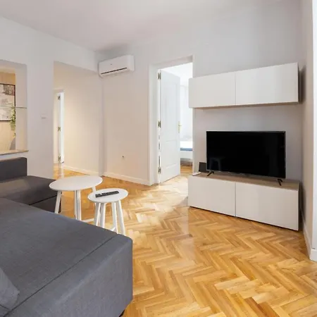 3 Bedrooms 2 Bathrooms Furnished - Sol - Bright - Mintystay Madrid Exterior photo